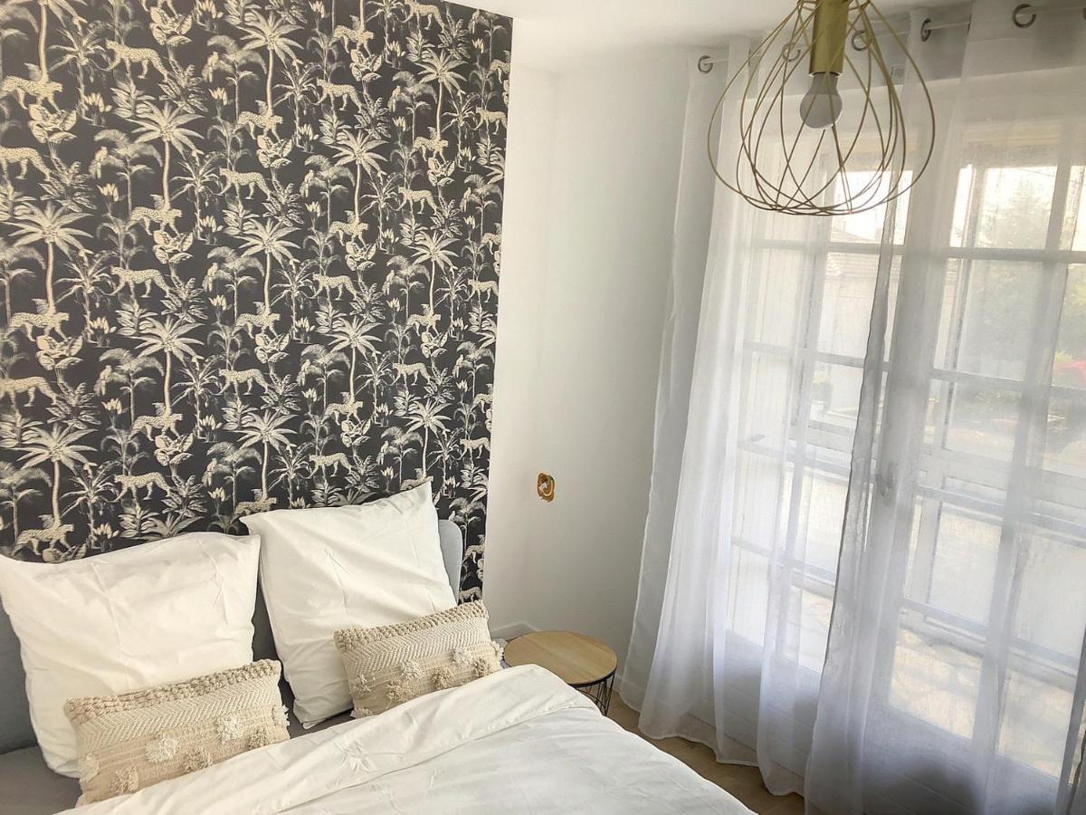 Residence Appartements Niort Wifi-Parking Екстер'єр фото